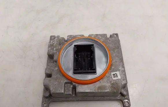 Headlight ballast module Xenon