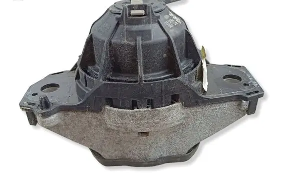 Jeep Grand Cherokee WL Engine mount bracket 68375806AE