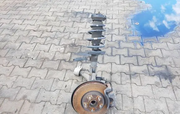 Opel Insignia A Front wheel hub spindle knuckle