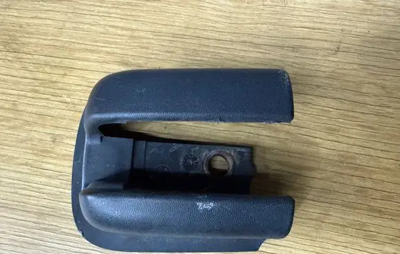 Opel Vivaro Sliding door rail trim 186323