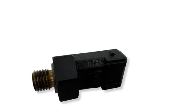 BMW 3 E90 E91 Oil pressure sensor 7549796