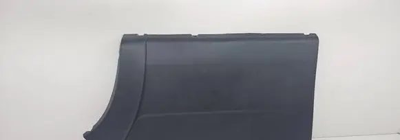 Rear fender molding trim