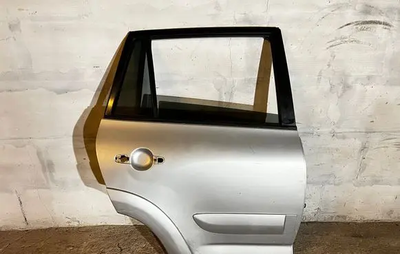 Toyota RAV 4 (XA30) Rear door 