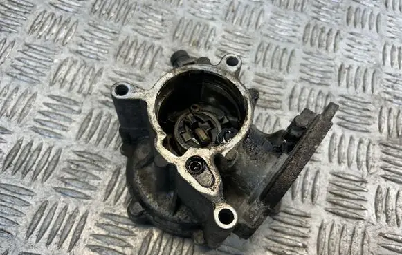 Skoda Superb B6 (3T) Vacuum pump 1131124 07085