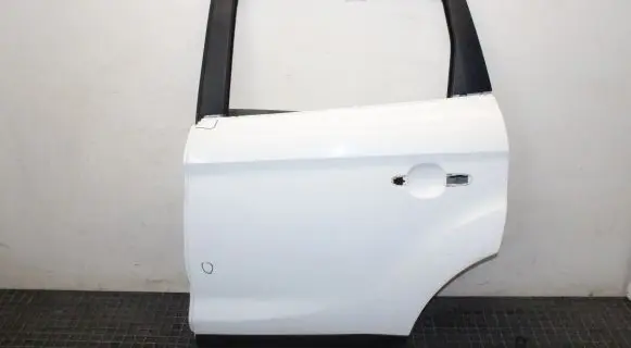 Ford Kuga I Rear door