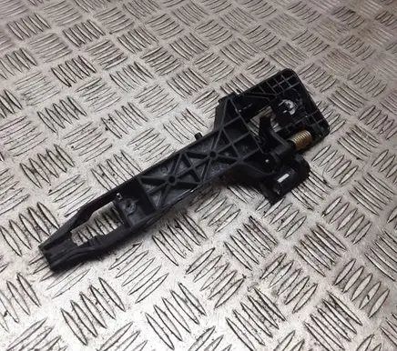 Hyundai i30 Rear door exterior handle/bracket 