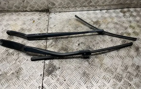 BMW 7 F01 F02 F03 F04 Windshield/front glass wiper blade 7182459