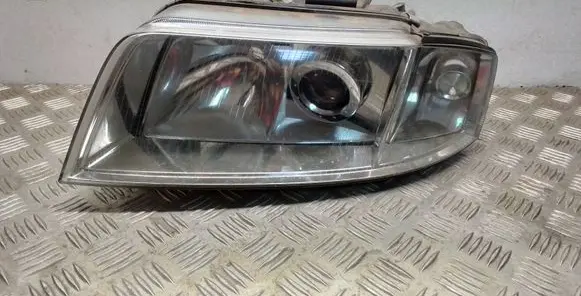 Audi A6 S6 C5 4B Headlight/headlamp