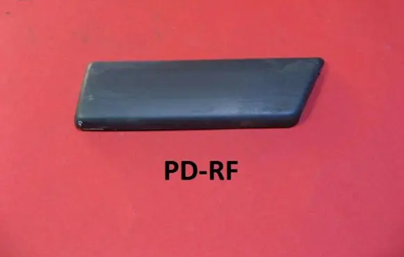 Fender trim (molding)