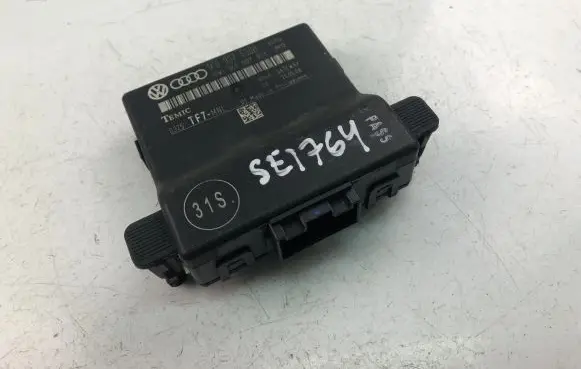 Volkswagen Golf V Other control units/modules 1K0907530H