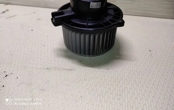 Cadillac SRX Heater fan/blower AY194000