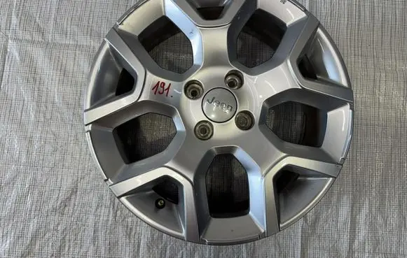 Jeep Avenger R19 alloy rim 52197382