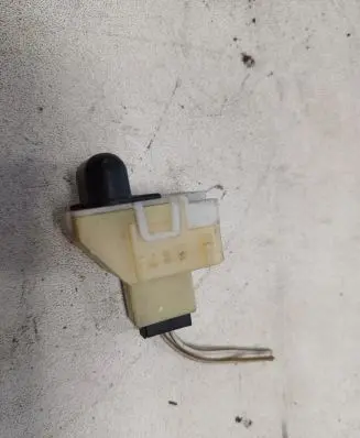 Skoda Octavia Mk2 (1Z) Sun solar sensor 8D0907539