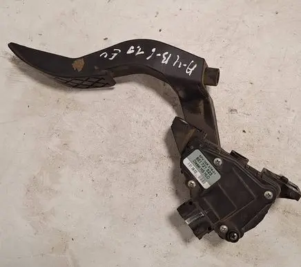 Audi A4 S4 B6 8E 8H Accelerator throttle pedal 8EI721523 6PV00837601 013802