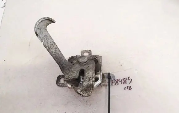 Fiat Grande Punto Engine bonnet/hood lock/catch