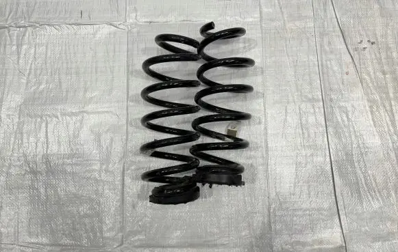 Alfa Romeo Stelvio Rear coil spring