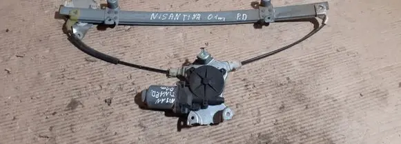 Nissan Almera Tino Front door window regulator with motor 400600T1