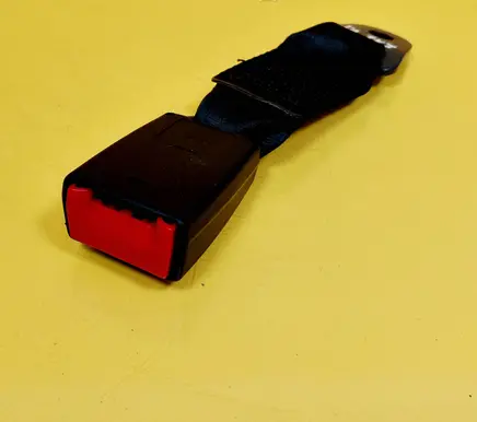 Nissan Micra Rear seatbelt buckle 33048605