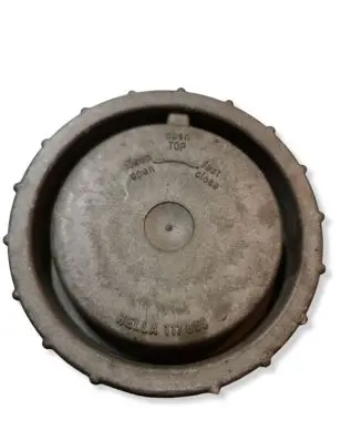 Volvo 440 Headlight/headlamp dust cover 117859
