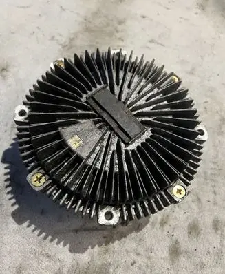 Mitsubishi Pajero Viscous fan clutch 