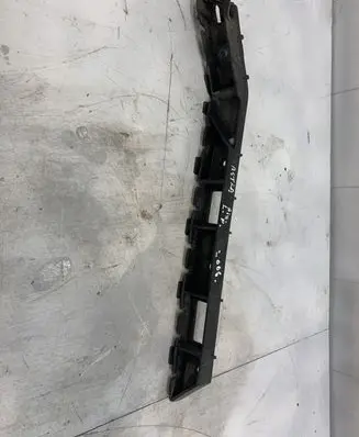 Opel Astra H Bumper support mounting bracket corner 