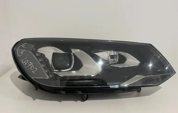 Volkswagen Touareg II Headlight/headlamp 7P1941034