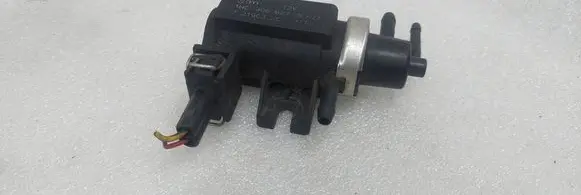 Volkswagen Golf IV Turbo solenoid valve 1H0906627 72190320