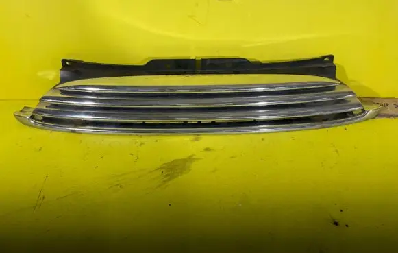 Mini One - Cooper Coupe R56 Front bumper upper radiator grill 118KM