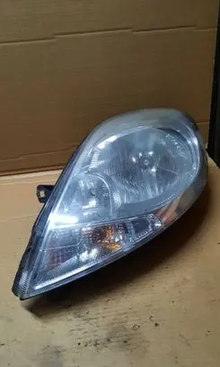 Opel Vivaro Headlight/headlamp 8200701354 93859829 89313970