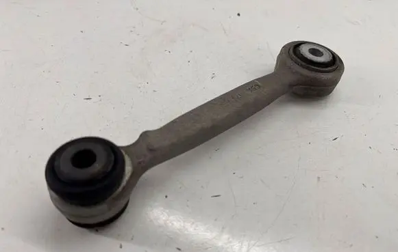 Alfa Romeo Stelvio Rear control arm K206704