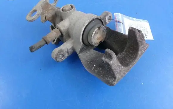Rear brake caliper
