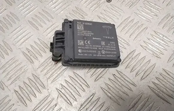 Tesla Model 3 Distronic sensor radar 110864700E