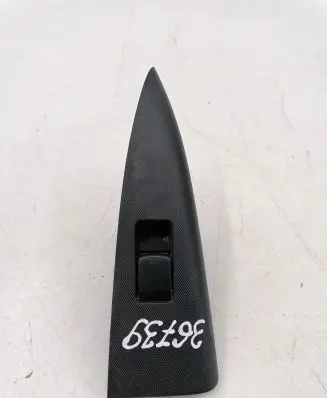 Nissan Note (E11) Electric window control switch 25411ED00A