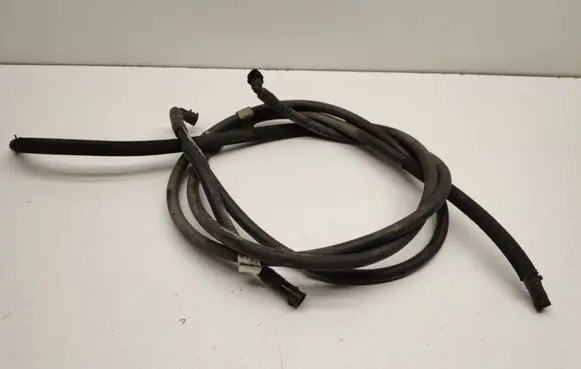 Mercedes-Benz E W212 Windshield washer fluid hose A2128600092