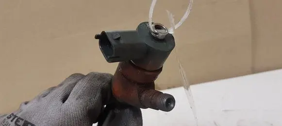 Hyundai ix35 Fuel injector 0445110374 338002F300