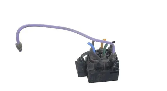Tesla Model S Air suspension control unit module (rear) 15152400272