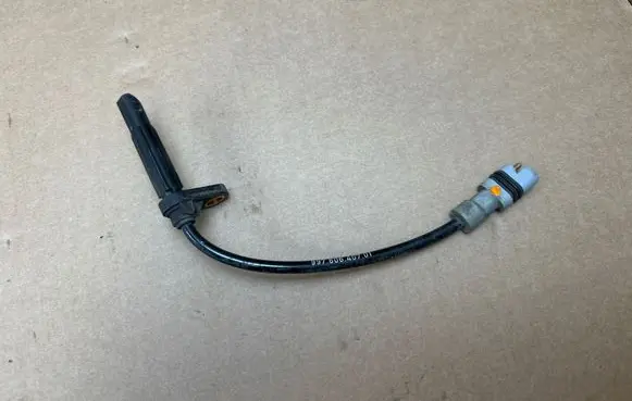 Porsche 911 997 ABS brake wheel speed sensor 99760640701