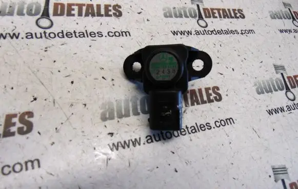 Mercedes-Benz E W211 Air pressure sensor A0041533228