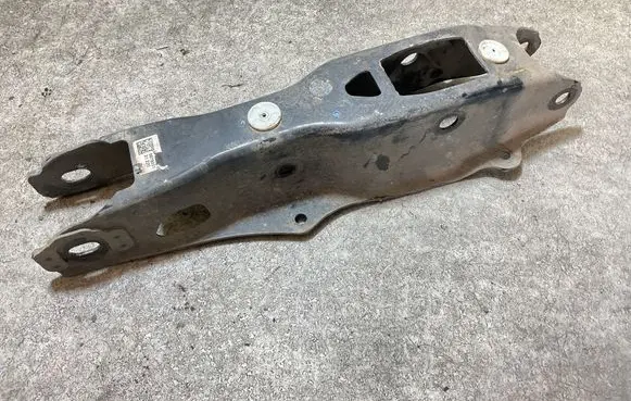 BMW X5 G05 Rear upper control arm/wishbone 6878031 21220