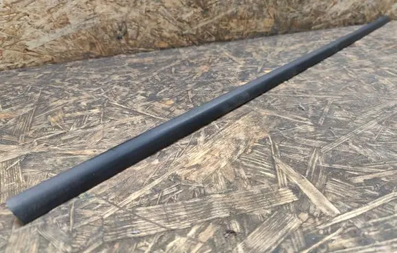 Volvo S40 Front door glass trim molding