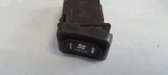Nissan Serena Interior fan control switch 