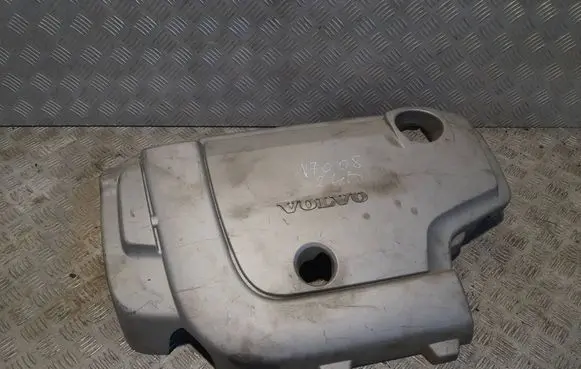 Volvo V70 Engine cover (trim)