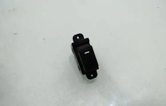 KIA Sorento Electric window control switch