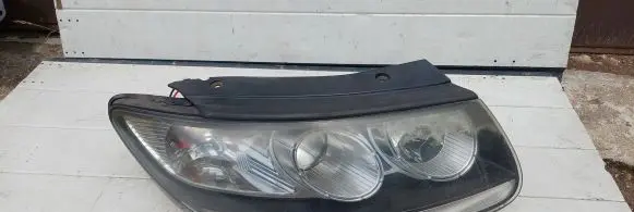 Hyundai Santa Fe Headlight/headlamp