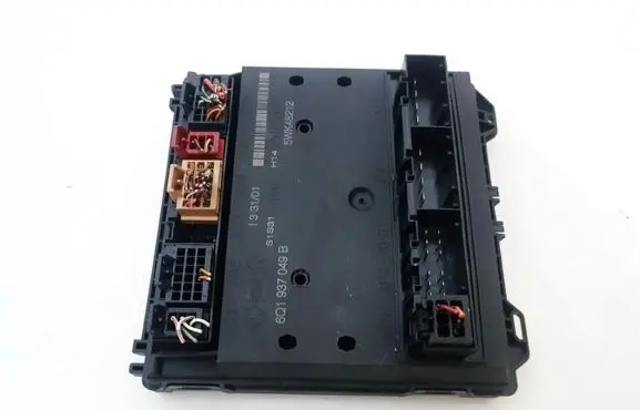 Volkswagen Polo Comfort/convenience module 6q1937049b 5wk48212