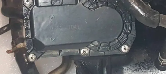 Suzuki Swift I Mass air flow meter 79J0 00092 9J14