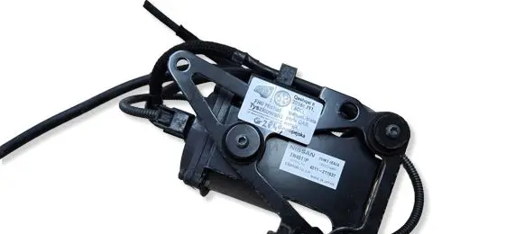 Nissan Qashqai Vacuum pump 284K34EA0A