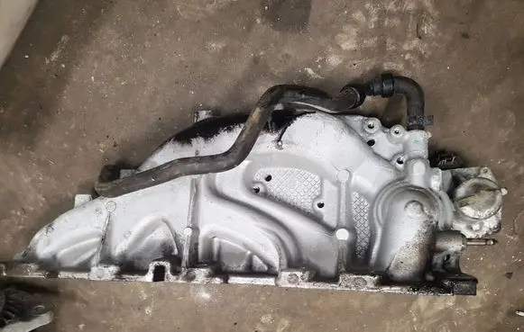 Renault Trafic III (X82) Intake manifold 140033370r