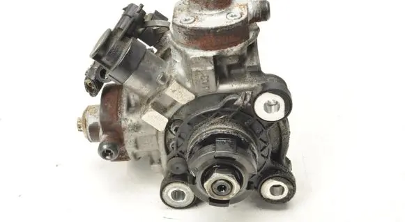 Volvo C70 Fuel injection high pressure pump 31272896