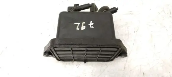 Vacuum air tank